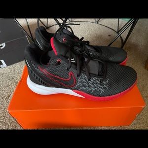 Nike Kyrie Irving shows